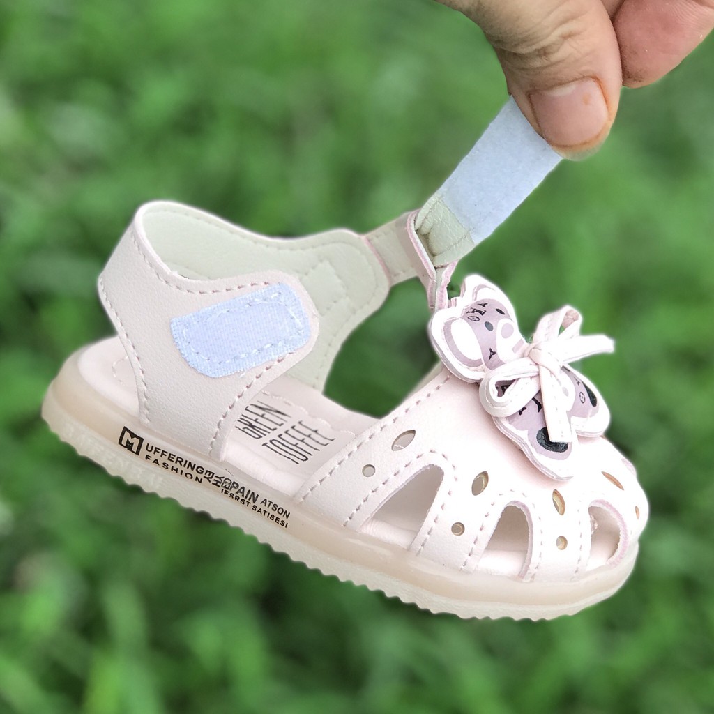 sandal tập đi hình gấu có đèn led mã mới Kb-13