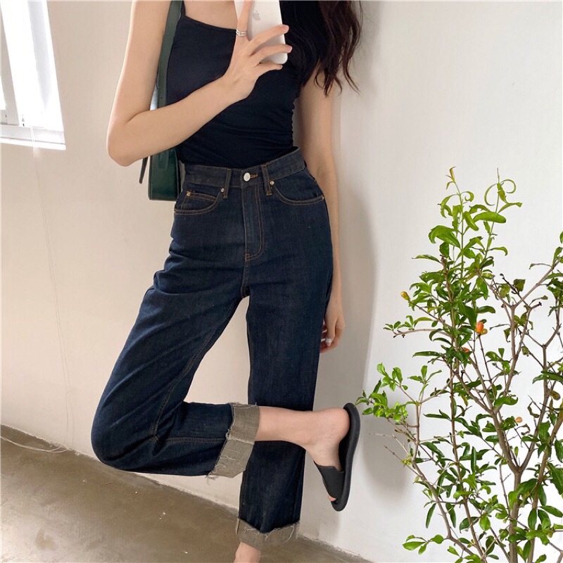 quần jean ống rộng xắn gấu quần năng động