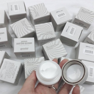 Kem Dưỡng Trắng Da Ốc Sên Goodal