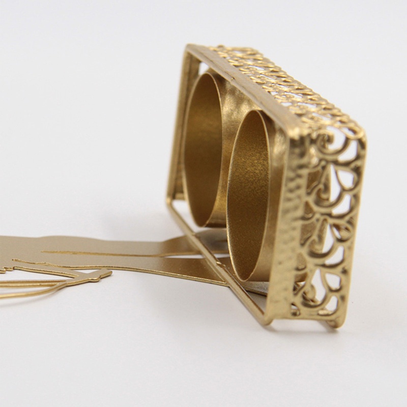 Giá Đỡ Đèn Cầy Bằng Kim Loại Trang Trí Tiệc Cưới Lãng Mạn