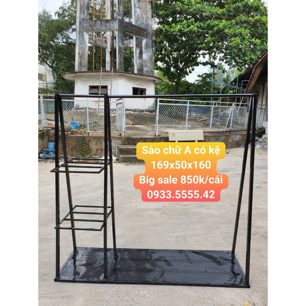vừa treo quần áo vừa chưng túi xách phụ kiện, sắt sơn tỉnh điện, dễ tháo lắp vận chuyển