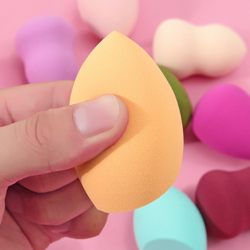 Mút Tán Kem Nền Hình Giọt Nước