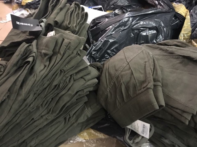 Quần jogger kakicot VNXK AGE2X | BigBuy360 - bigbuy360.vn