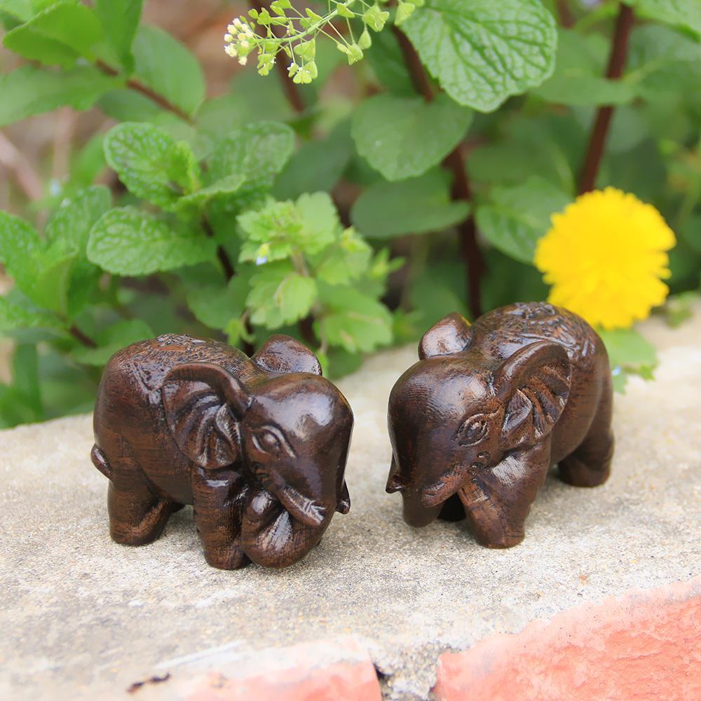 Set 1 / 2 Bức Tượng Voi Bằng Gỗ Tự Nhiên Chạm Khắc Tinh Xảo Trang Trí Sân Vườn