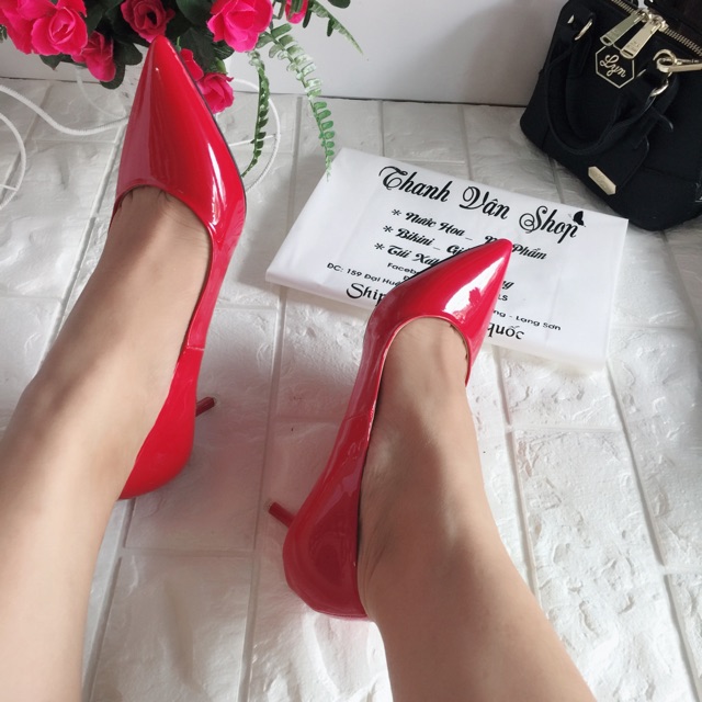 Giày Louboutin 5p