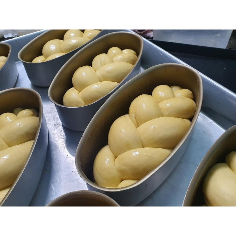 Khuôn chống dính Ovan 20cm  Sanneng