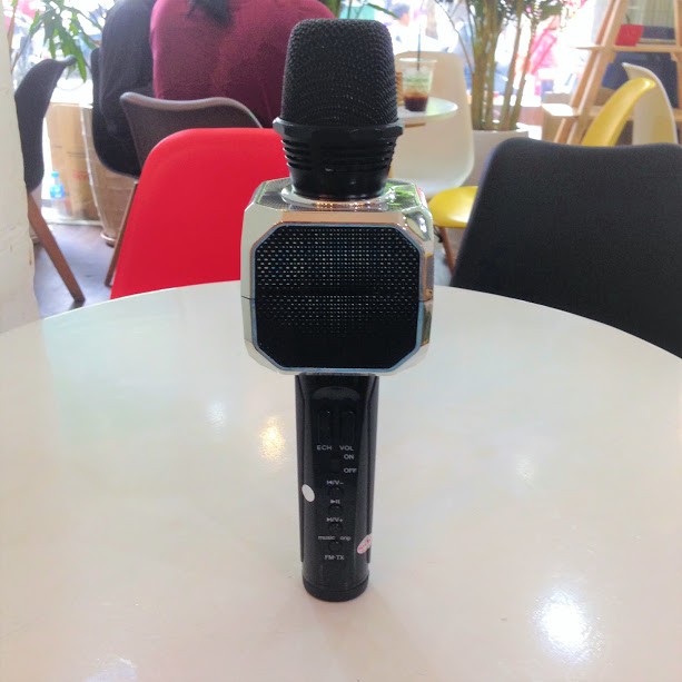 Micro Karaoke BlueTooth Cao Cấp 4 Loa -dc2484