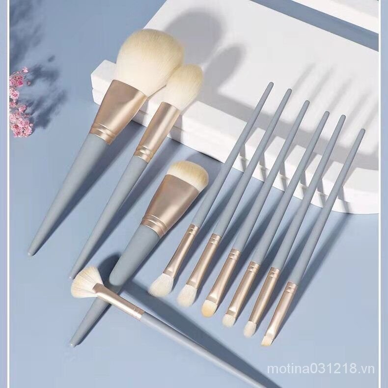 Bộ 10 cây cọ trang điểm siêu mềm chuyên dụng cho người mới bắt đầu