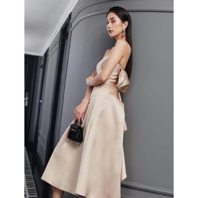 Đầm dự tiệc hai dây hở lưng nơ nhún cao cấp