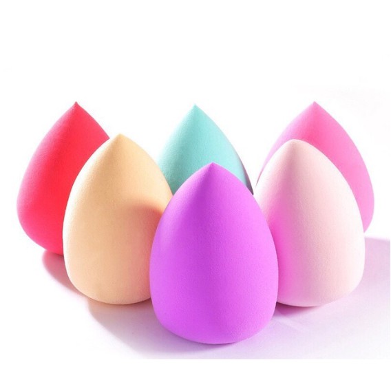 Mút tán kem nền Egg Sponge Puf có hộp đựng