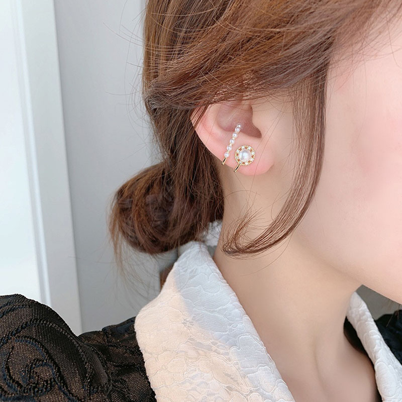 Bông tai đính ngọc trai giả thời trang phong cách Hàn Quốc
