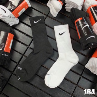 Tất - Vớ Nike Cao Cổ Hàng Hiệu ( Trắng Đen ) Mua 5 Đôi tặng 1Đôi Adidas cổ thấp