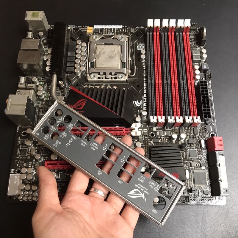 Asus X58  Rog Rampage 3 Gene sk1366 (k kèm chip)