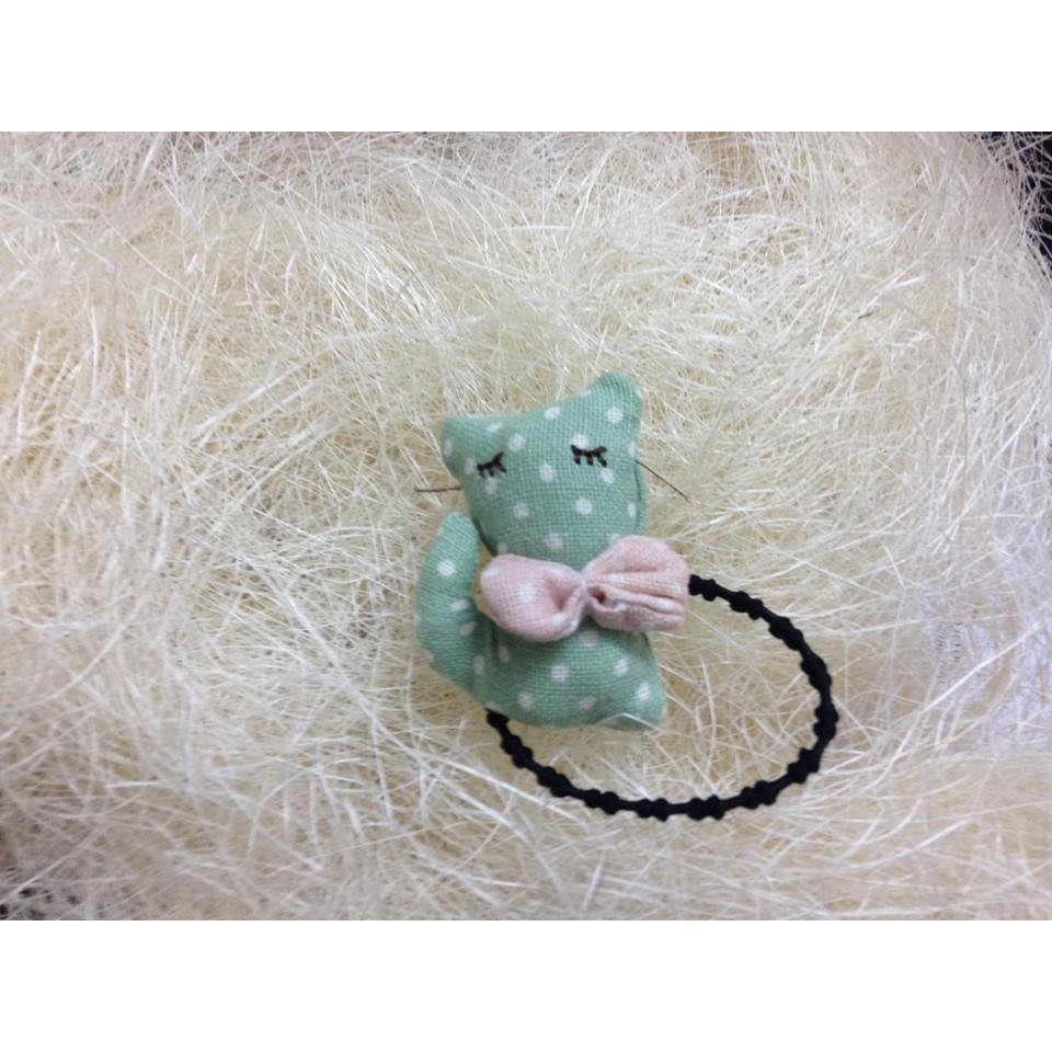 Dây buộc tóc hình mèo handmade.