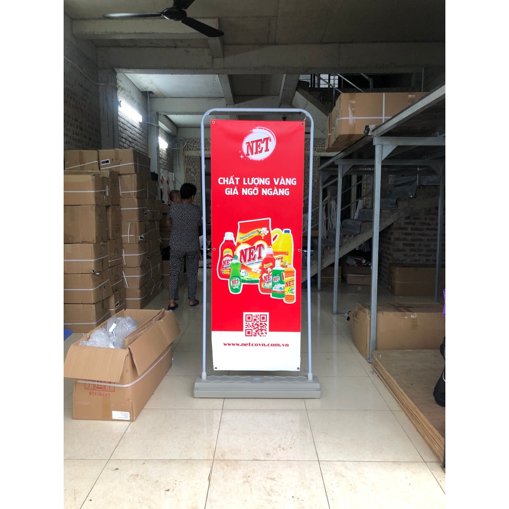 Standee kiểu cửa đế nhựa, khung treo hình ảnh quảng cáo kiểu cửa đế nhựa, 2 kích thước 0.6 & 0.8m( KHÔNG BAO GỒM IN ẤN)