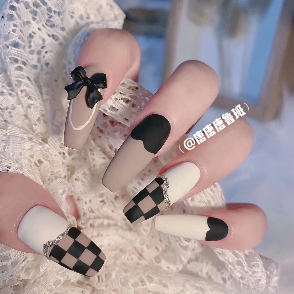 Móng tay giả đính đá /Kèm keo/ nail xinh [WR1-100]