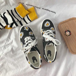 Giày thể thao hoa cúc Daisy