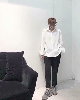 Sơ mi đen, trắng trơn
