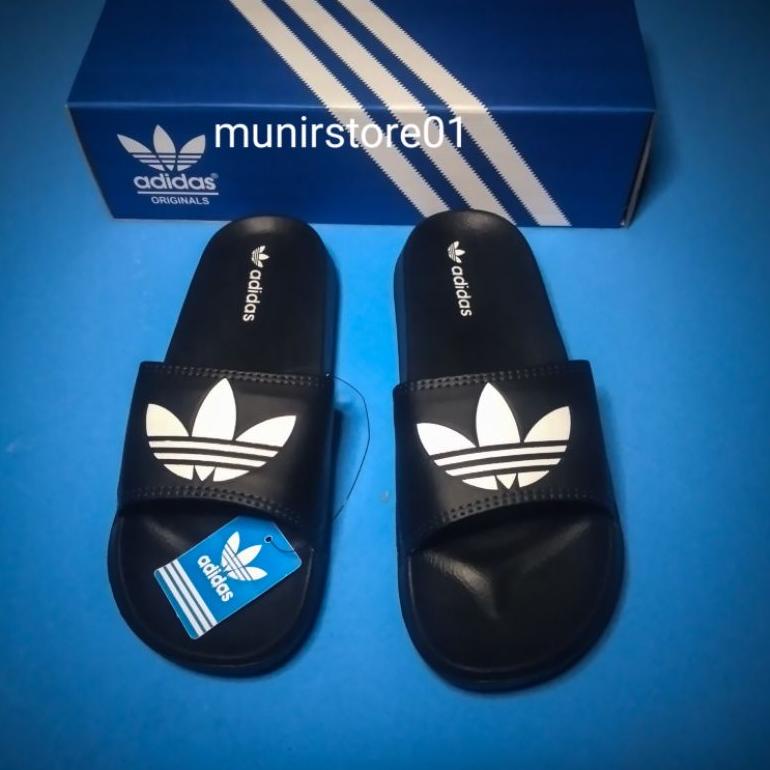 Đồ Lót Thoáng Khí Bằng Thép Không Gỉ Thương Hiệu Bypassi Truyền Thống Của ADIDAS SLOP Akasi SLIDE Giản Dị Dạng Lật / Nam / Nữ Miễn Phí Đóng Hộp.