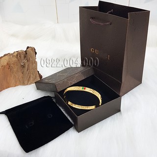Vòng tay sọc xanh đỏ VF458