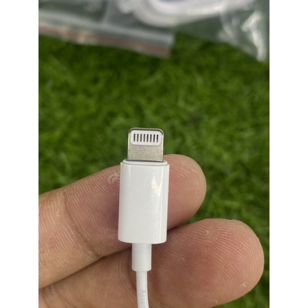 Dây chuyển lightning sang 3.5 không kết nối bluetooth