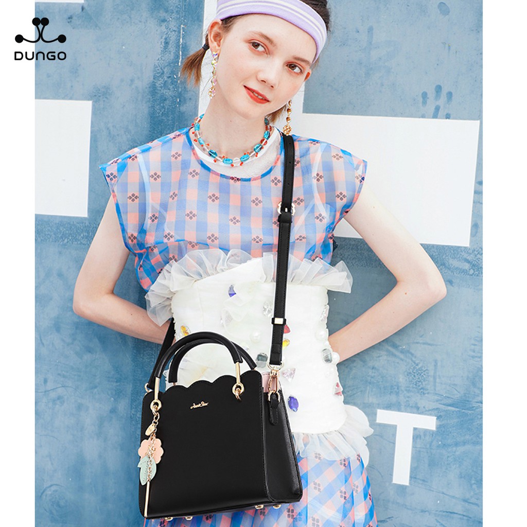 Túi Xách JUST STAR Charm Treo Hoa DU172099-01