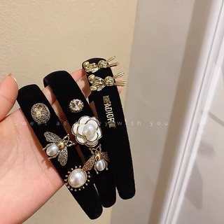 Cài tóc băng đô nhung đen gắn charm
