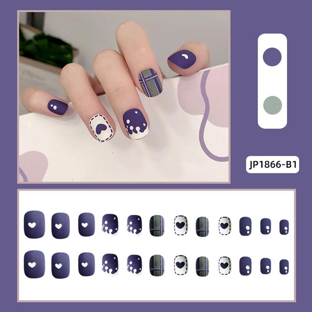 QQMALL Toàn Bộ Bộ Móng Tay Giả Họa Tiết Trái Tim Thời Trang Cho Nữ