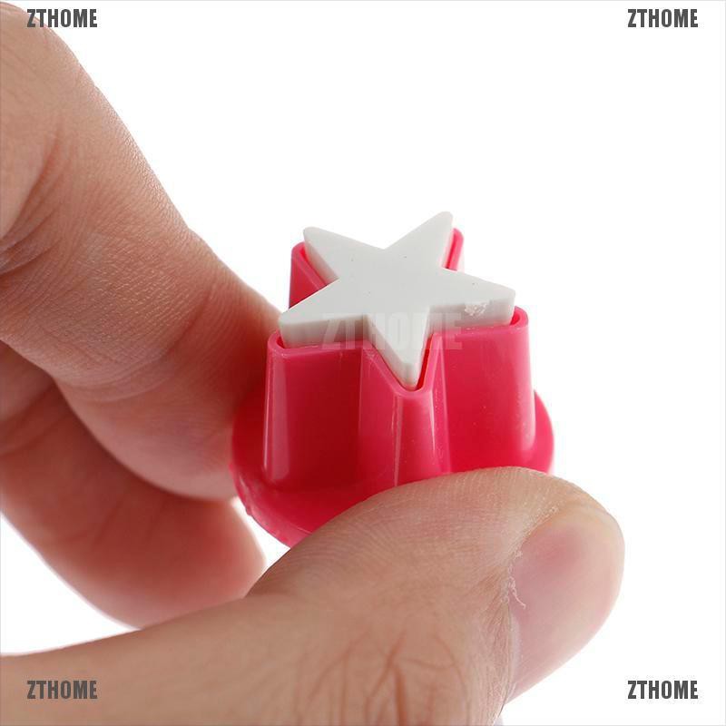 Set 5 Khuôn Nhựa Làm Bánh Quy Hình Ngôi Sao / Trái Tim / Nút Áo /