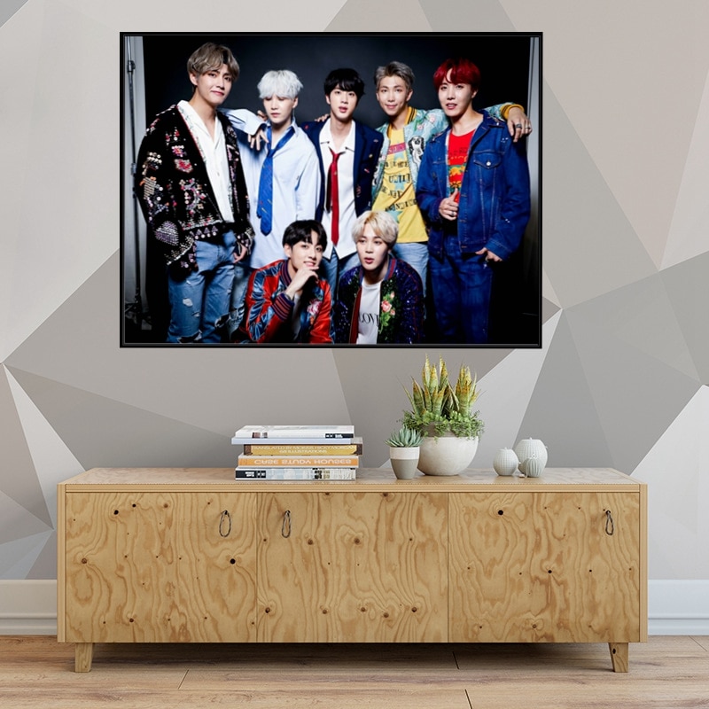 Bộ tranh đính đá 5D hình BTS độc đáo kích thước 30x40cm dùng trang trí nhà cửa DIY