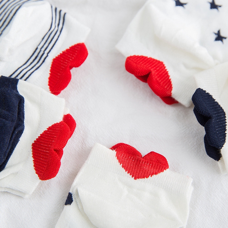 1 Đôi Tất Cotton In Hình Trái Tim Đỏ 3d Đáng Yêu