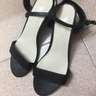 Thanh lý sandal