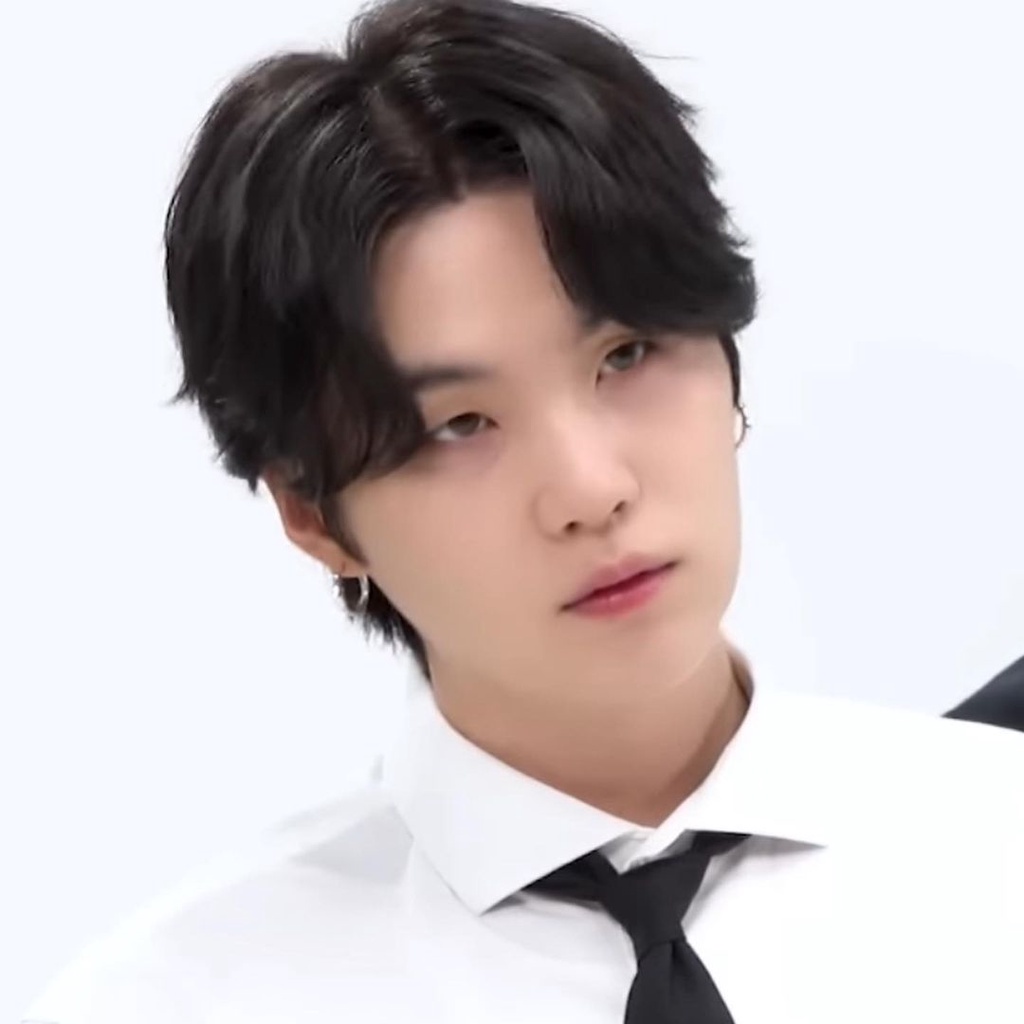 CHÍNH HÃNG KHUYÊN TAI FREYA JUSTLOVER SUGA BTS