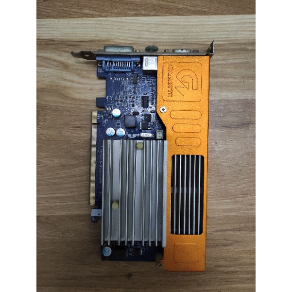 Vga cỏ 8400gs