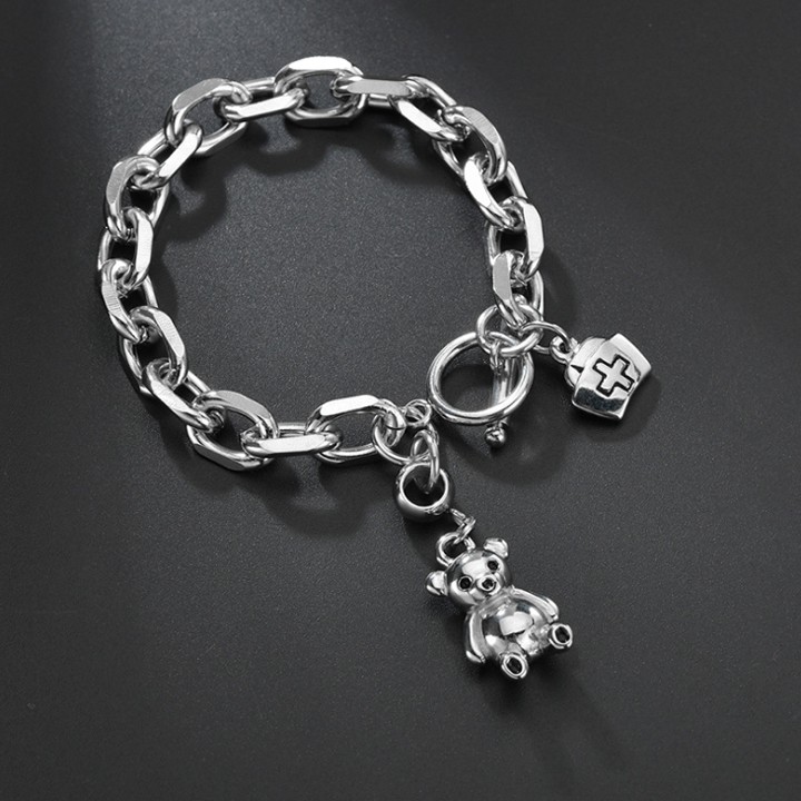 Lắc tay cá tính hình gấu chuỗi xích lớn độc lạ