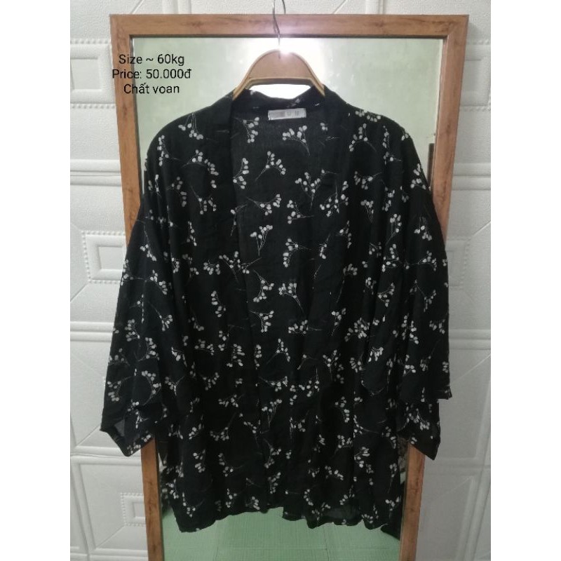 Áo khoác ngòai dáng kimono  voan hoa