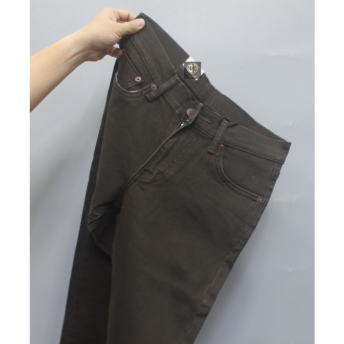 Quần Jean Nam Cao Cấp Nâu tây DK-23 Quần bò nam dáng ôm đứng chất vải co giãn mềm mịn, Lịch sự trẻ trung - DOKI