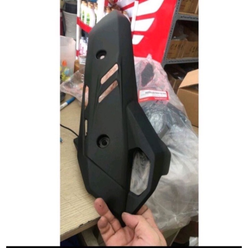 Ốp che pô AB airblade 2010-2021 nhựa đen