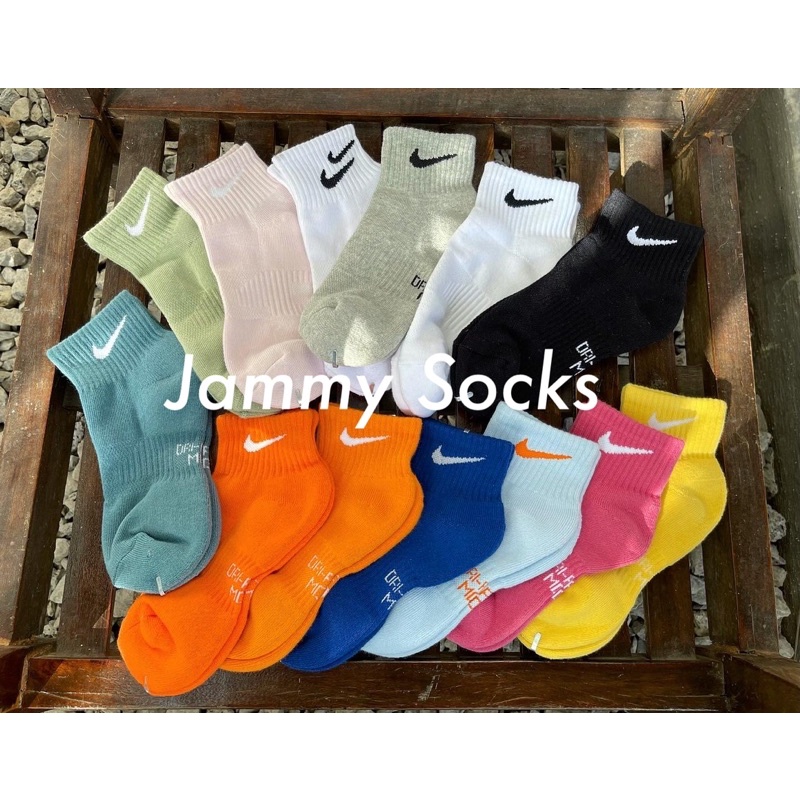Tất vớ Nike chính hãng