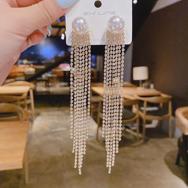 bông tai tuarua dài đính đá siêu sang chảnh, khuyên tai thả dài đá zircon phong cách siêu sao hàn quốc