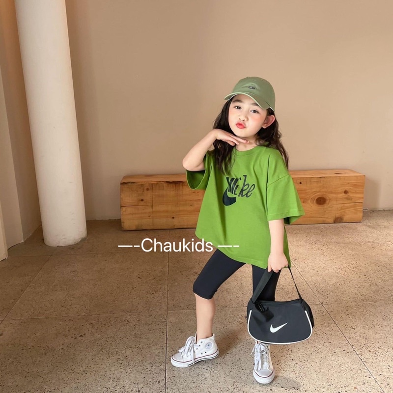 Bộ Ni xanh lá cho bé gái