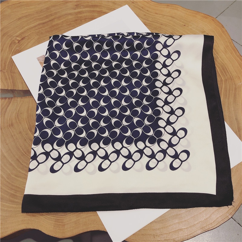 khăn lụa vuông họa tiết XANH DƯƠNG CHỮ C choàng cổ cao cấp 70x70cm-V2XDC Khăn bandana lụa ThyThy