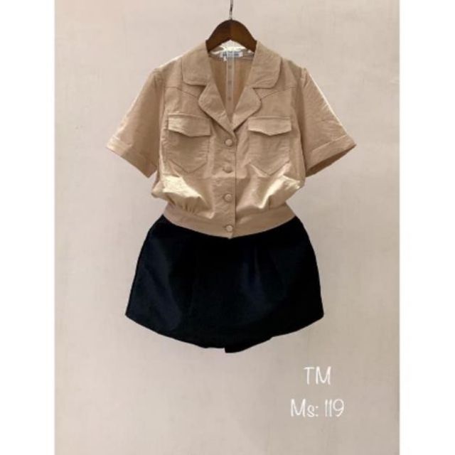 Áo cổ vest croptop hottrend