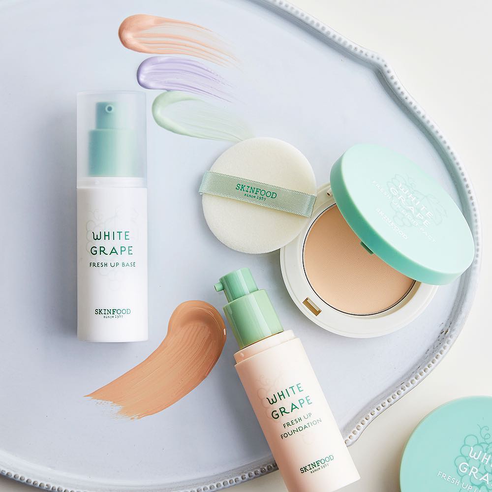 Kem nền Skinfood White Grape Fresh Up Foundation 30ml | BigBuy360 - bigbuy360.vn