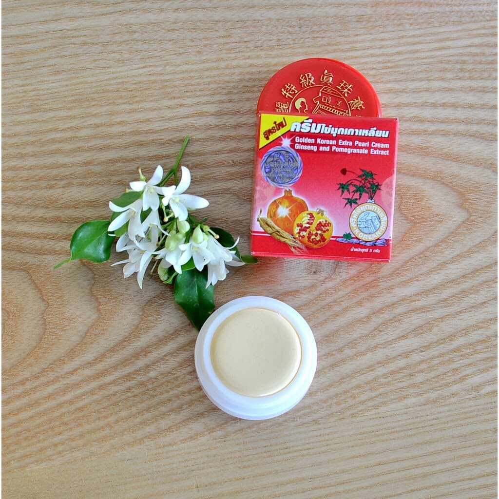 Kem Dưỡng Trắng Da Sâm Lựu Thái Lan