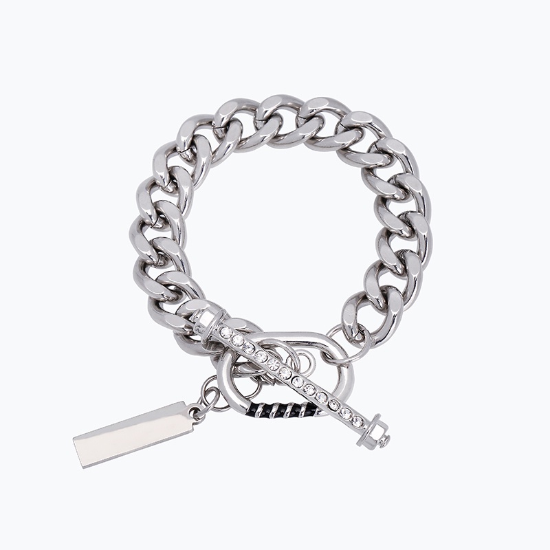 Vòng tay kiểu xích dày dặn thời trang độc đáo