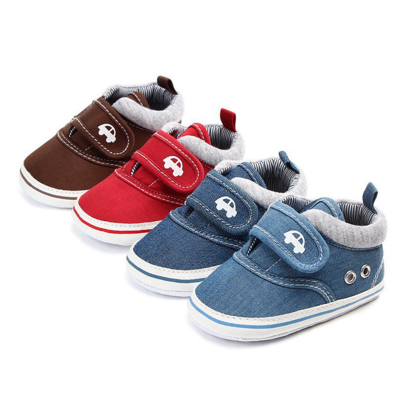 Giày cotton bít mũi phối khóa dán thiết kế xinh xắn dành cho các bé