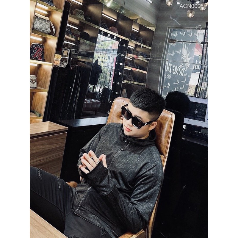 ÁO CHỐNG NÓNG NAM NŨ HOẠ TIẾT XỊN XÒ | BigBuy360 - bigbuy360.vn