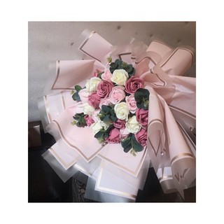 Bó hoa hồng sáp thơm mix màu decor công chúa bong bóng