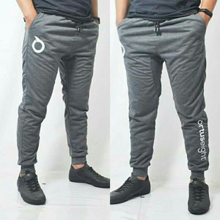 Quần jogger màu xám